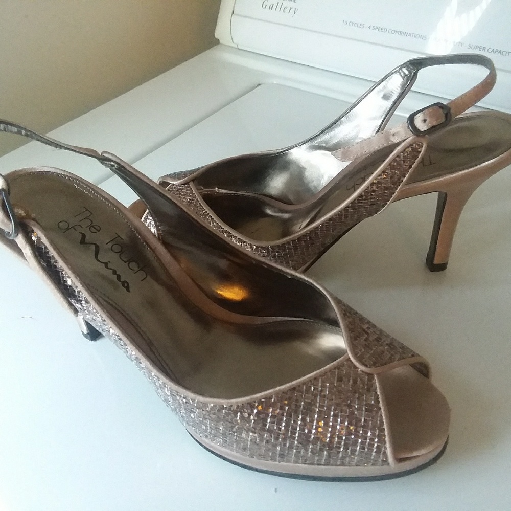 Evening shoes